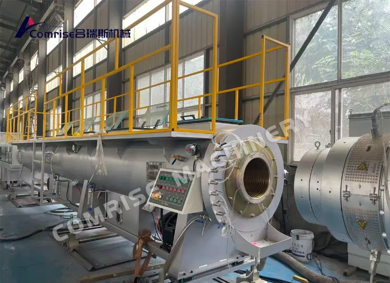 Matagumpay na Nakumpleto ang Pagsubok sa Pabrika ng Large-Diameter PE Pipe Extrusion Line (200–500 mm) Matagumpay na Nakumpleto ang Pagsubok sa Pabrika ng Large-Diameter PE Pipe Extrusion Line (200–500 mm)